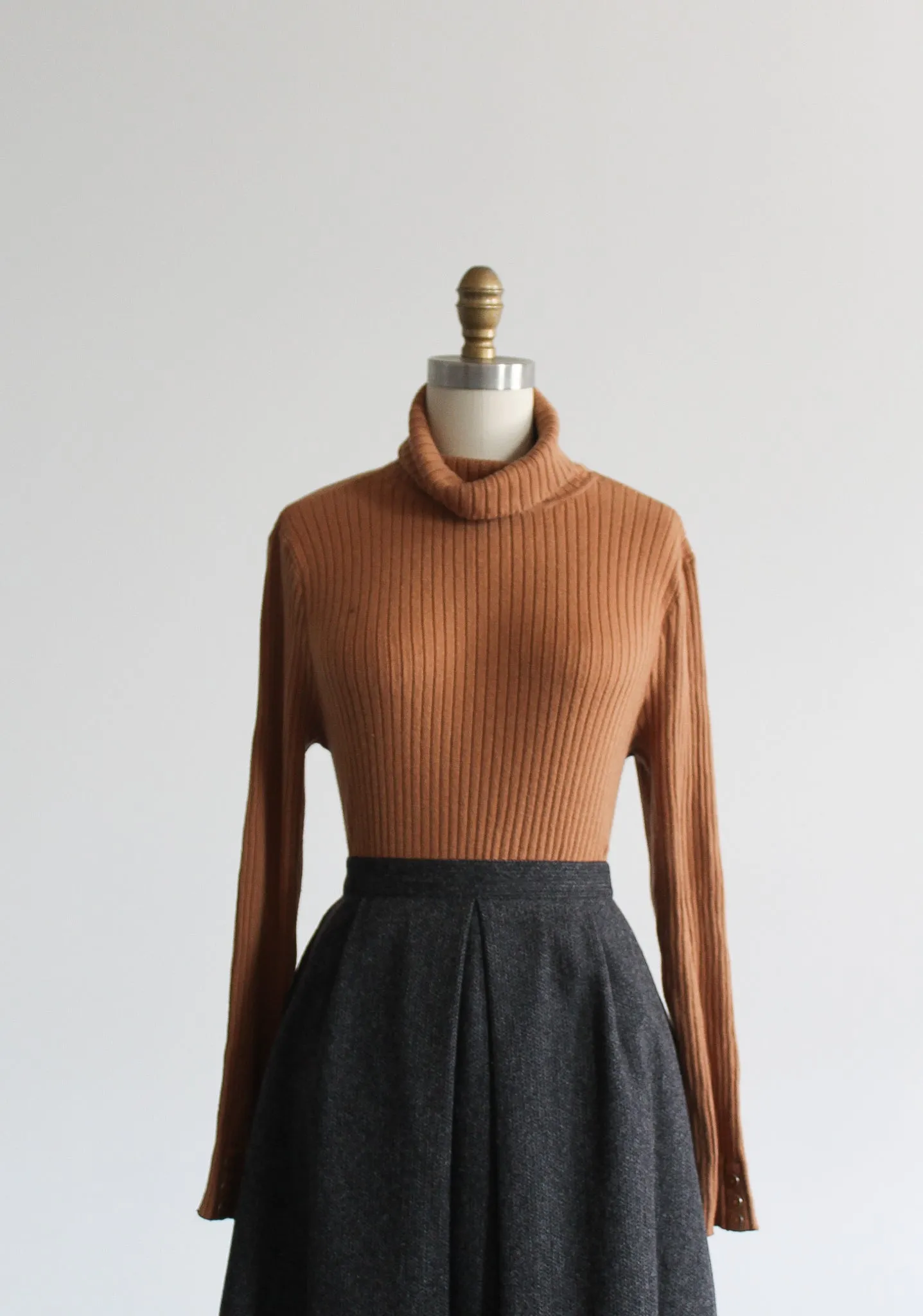 honeycomb rib knit turtleneck