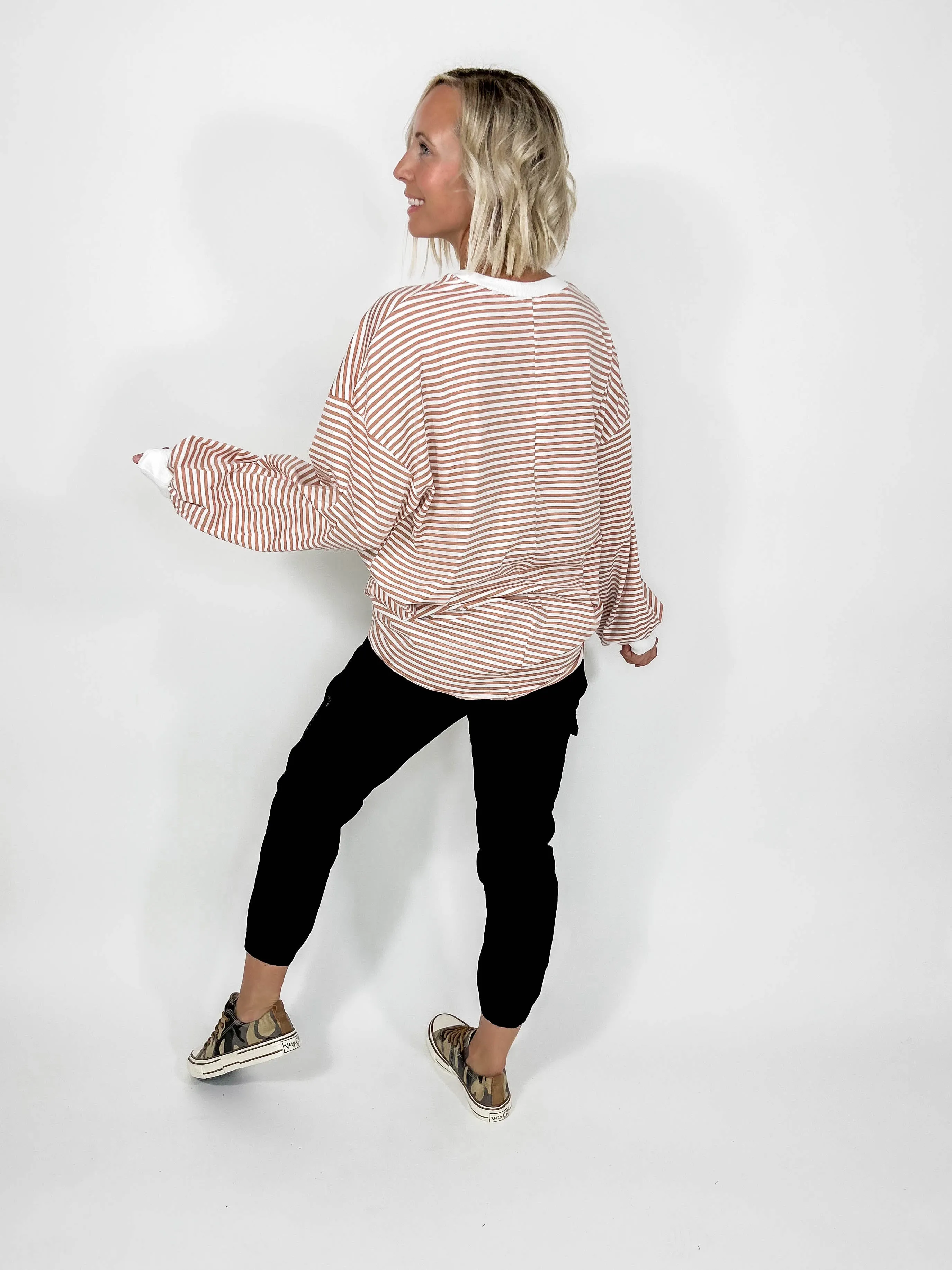 Kristy Crewneck Long Sleeve Pullover- LATTE